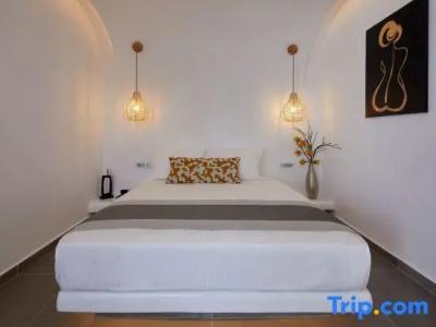 Allure Breeze Suites - 148