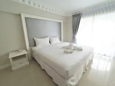 Romance Sukhumvit 97 - 15