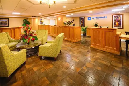 Club Wyndham SeaWatch Resort - 7