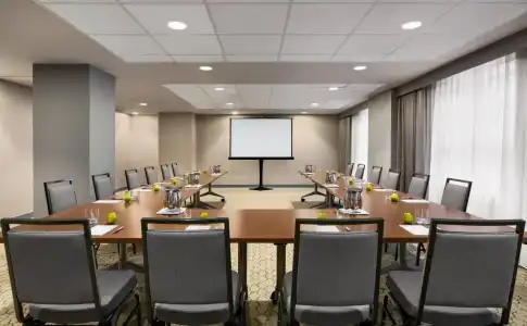 Deltas by Marriott Green Bay - 12