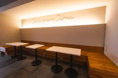 & Hakata - 2