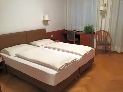 Adria - 45