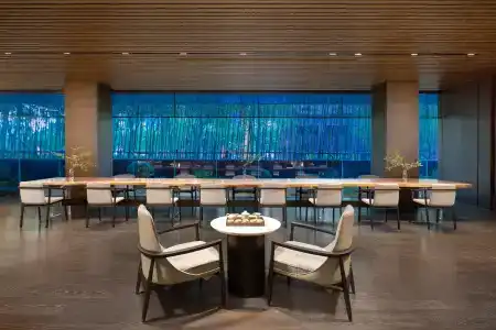 HUALUXE Shanghai Changfeng Park by IHG - 26