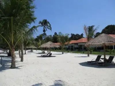 Saracen Bay Resort - 42