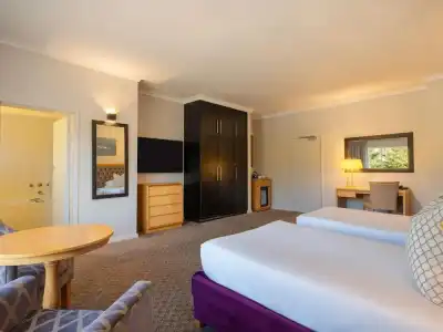 Mövenpick - 48