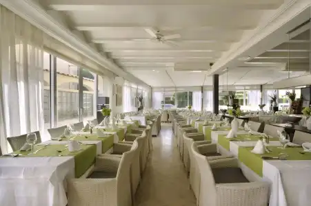 Van Der Valk Barcarola - 22