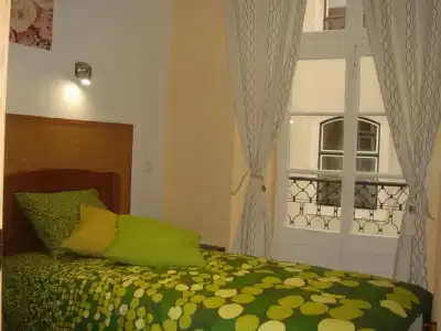 DownTown Guest House - 43