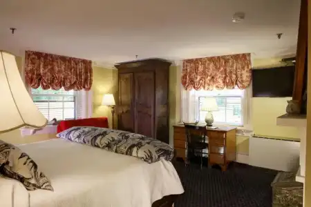 200 South Street Inn - 7