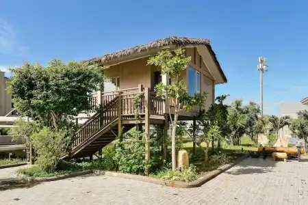Lan Rung Beach Resort - 247