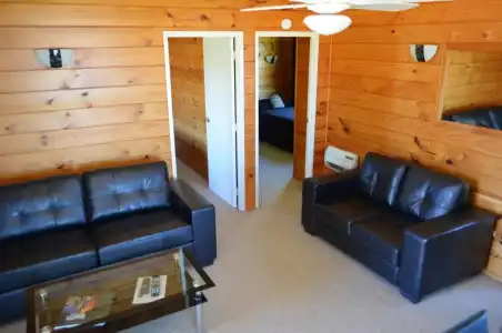 Cedarwood Lakeside Motel & Conference Venue - 53