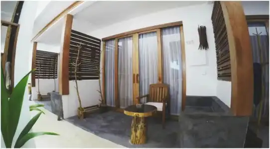 Dhiffushi White Sand Beach - 30