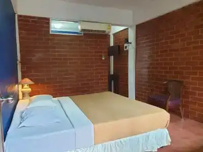 Red Brick Guesthouse - 23