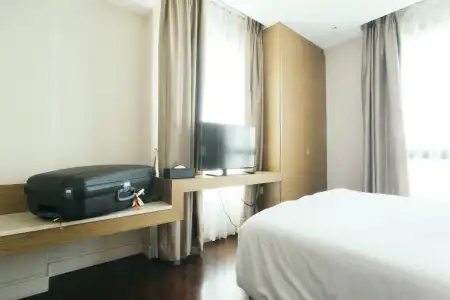 Thomson Residence - 4