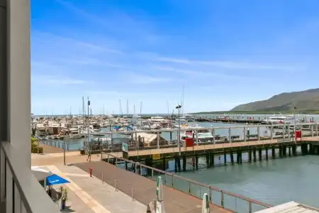 Cairns Private Apartments - 128