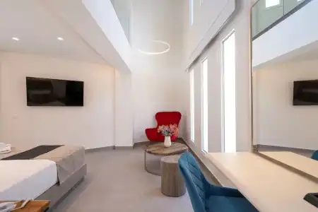 Mirablue Luxury Residences - 198
