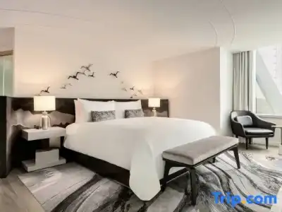 JW Marriott Parq - 201