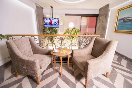 Cumbali Suite - 1