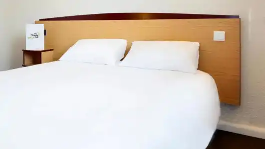 Campanile PRIME - Paris Ouest Boulogne - 44