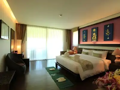 Mountain Creek Wellness Resort - 4