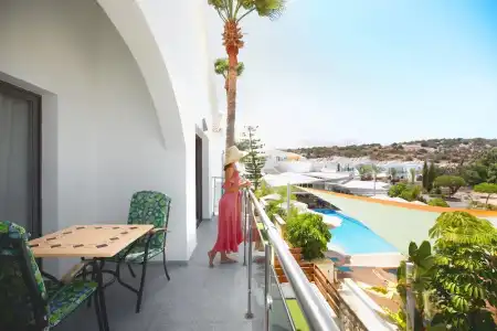 Latchi Escape & Suites - 20