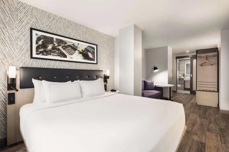 DoubleTree by Hilton New York Midtown Fifth Ave - 86