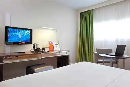 Mercure Rennes Centre Gare - 42