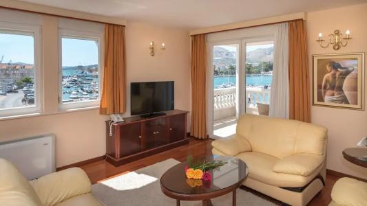 Trogir Palace - 87