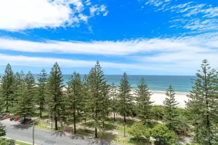 Burleigh Mediterranean Resort Enquiries - 136