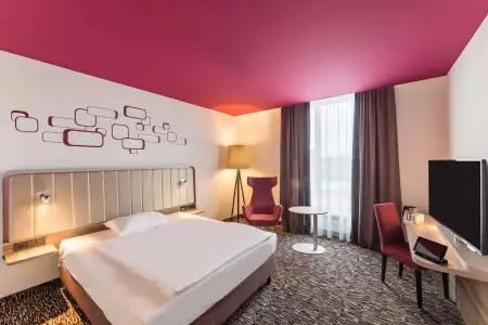 Park Inn by Radisson Neumarkt - 13
