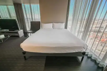 Beautiful Palms Place Suite - 238