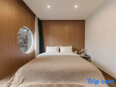 Mercure Chartres Est - 64