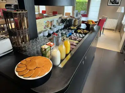 Hôtel Campanile Reims Ouest - Tinqueux - 10