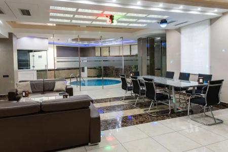 Avan Plaza - 47