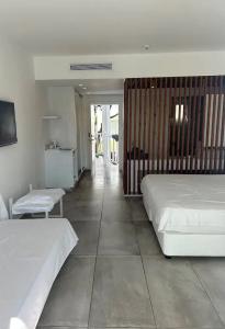 So White Club Resort - 32