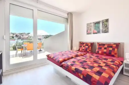 Bretia Apartments - 40