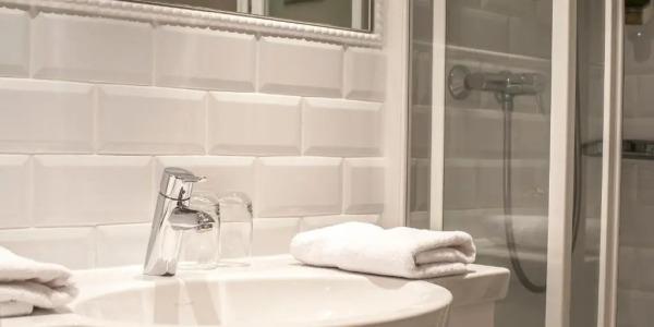 & Restaurant Sonne - 37