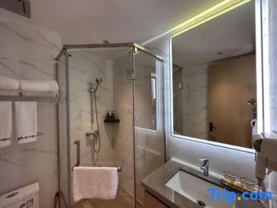 Island Skylight Resort - 122