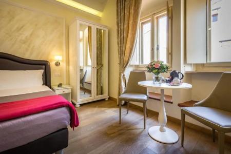 La Scaletta Al Ponte Vecchio - 279