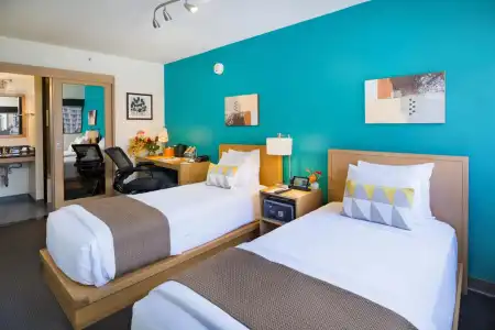 Vive Waikiki - 35
