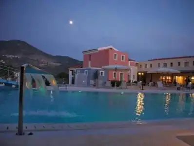 Theofilos Classic - 16