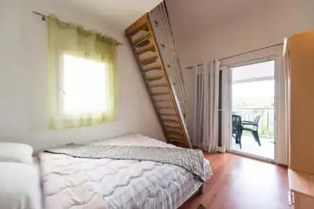Apartments Karen - 95