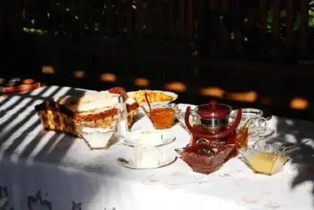 Gayane & Khikar B&B - 2