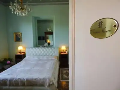 Palazzo Giovanni Bed and Breakfast - 3