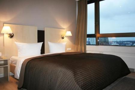 Astor Kiel by Campanile - 56