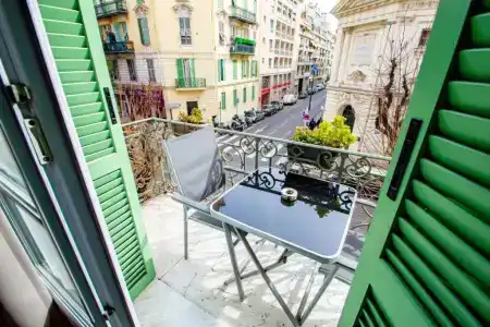Hôtel Parisien - 110