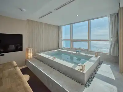 UH Suite The Haendae - 28