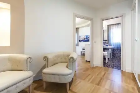 Aurelia - 102