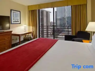 Best Western Plus Bayside Inn - 53
