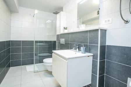 Garden Apartment - 127