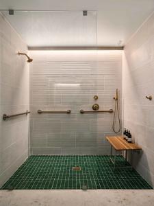 The Line Austin - 76